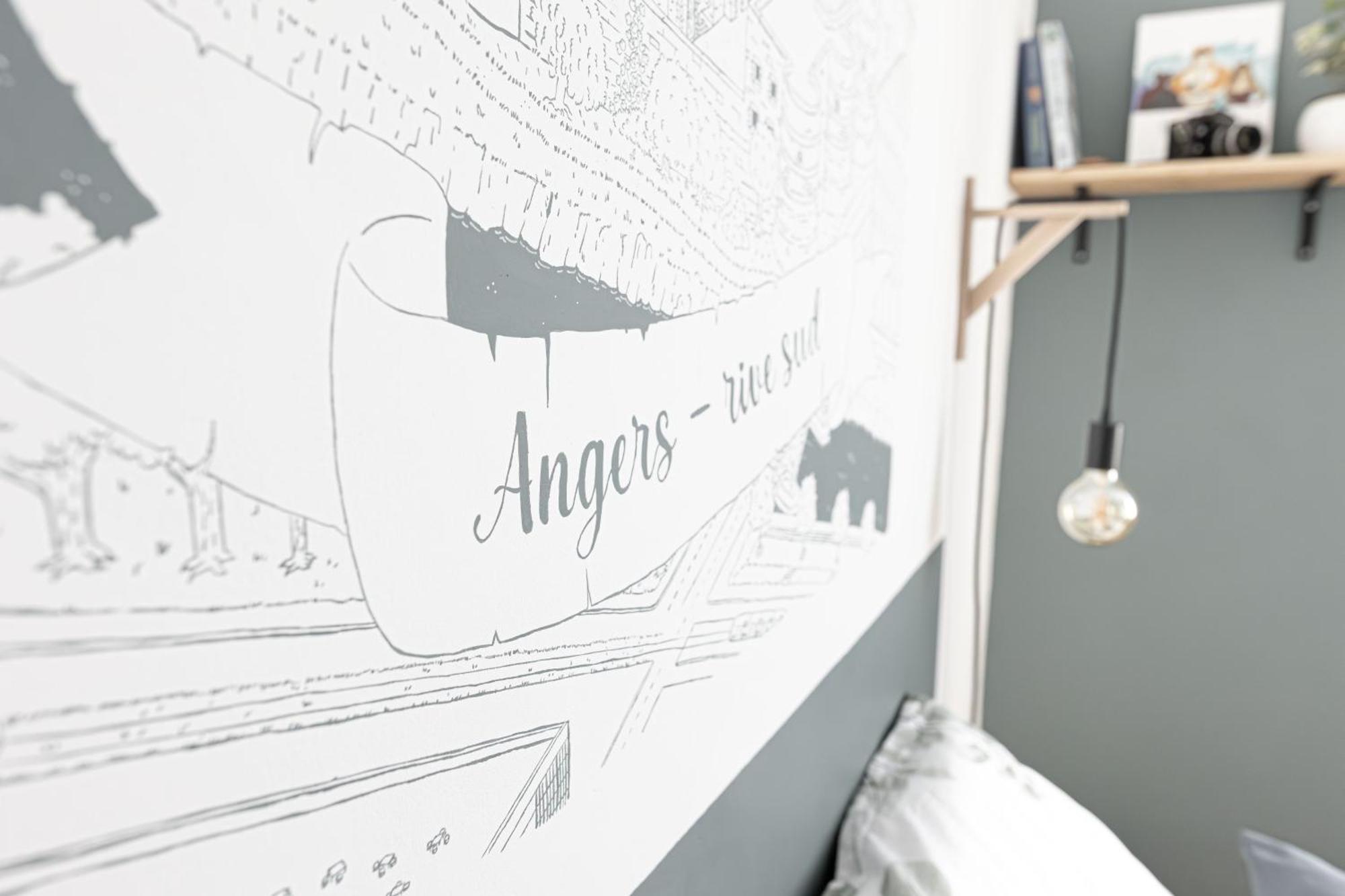 Bobby'S Beds Apartment Les Ponts de Ce Bagian luar foto